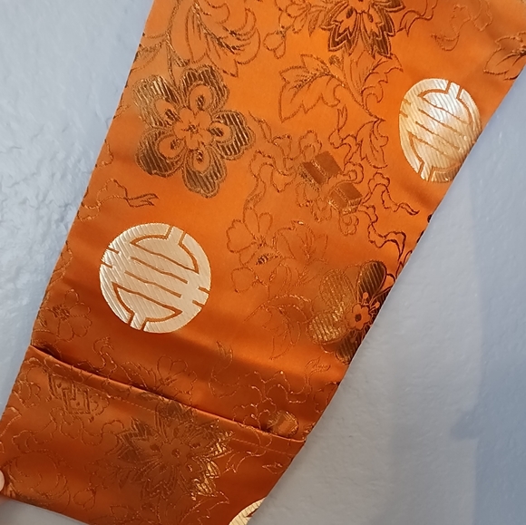 Norgay Handicrafts Embroidered Jacket - Picture 3 of 12